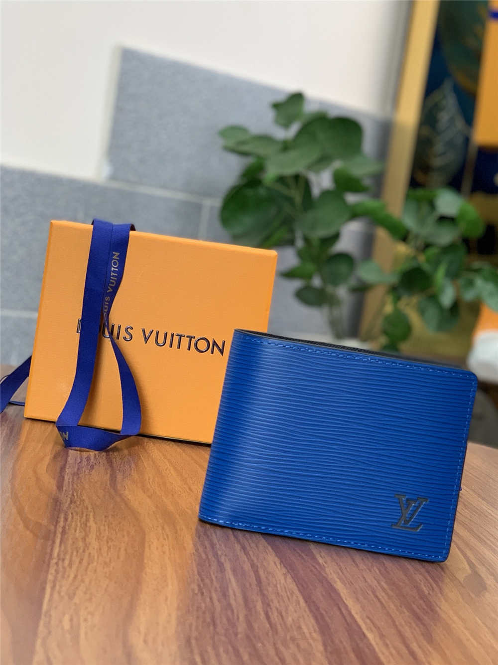 Louis Vuitton wallet M80770  MULTIPLE 2025 new 